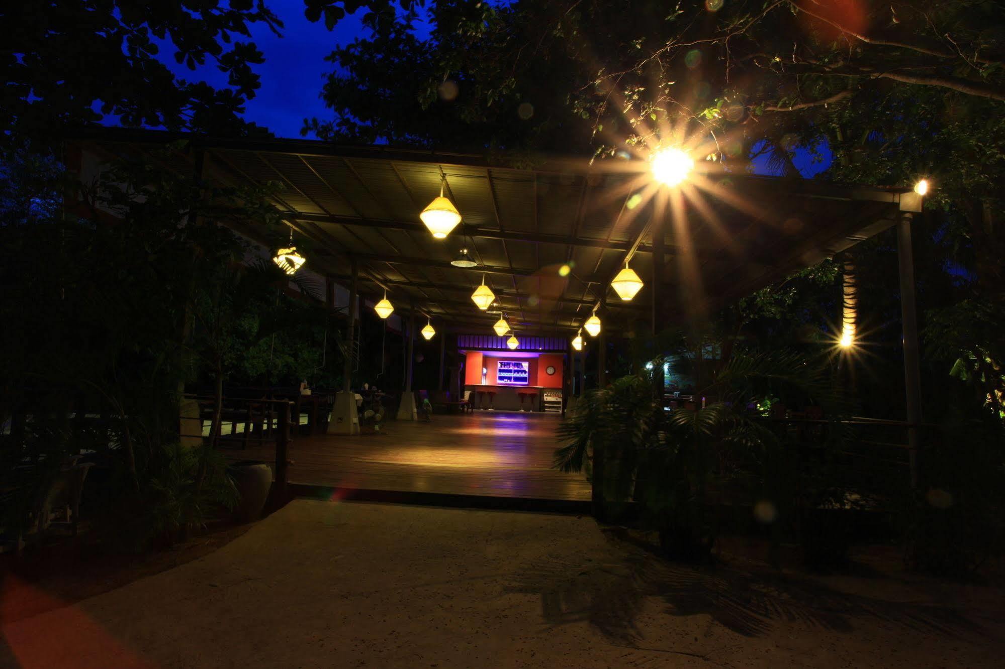 Baan Panwa Resort&Spa Kültér fotó